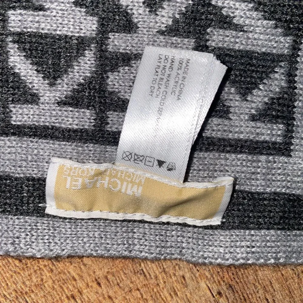 Michael Kors logo scarf